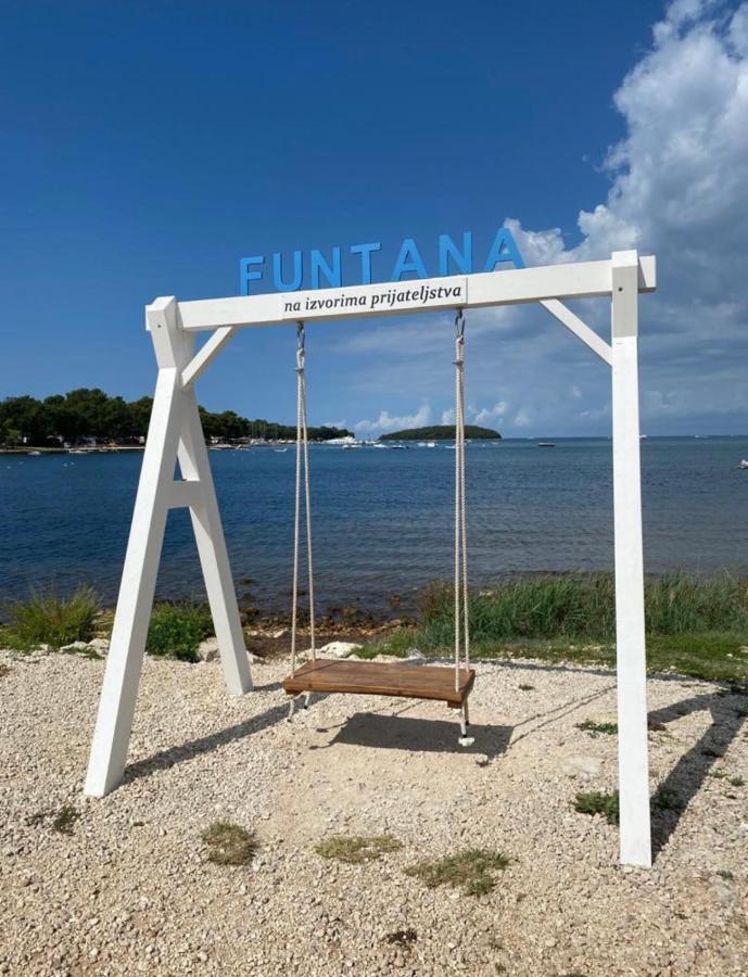 Villa Lujo Porec Funtana Extérieur photo