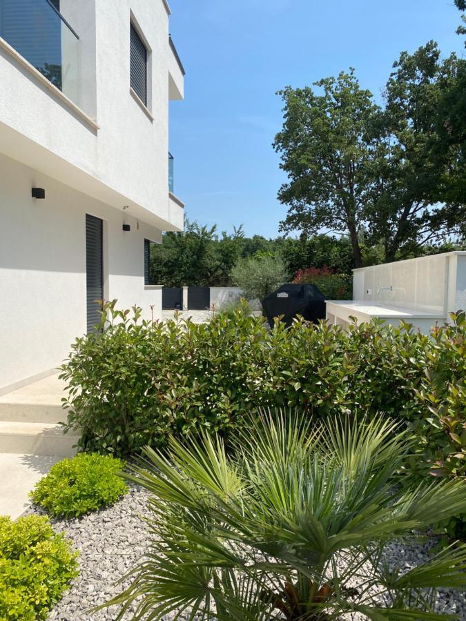 Villa Lujo Porec Funtana Extérieur photo