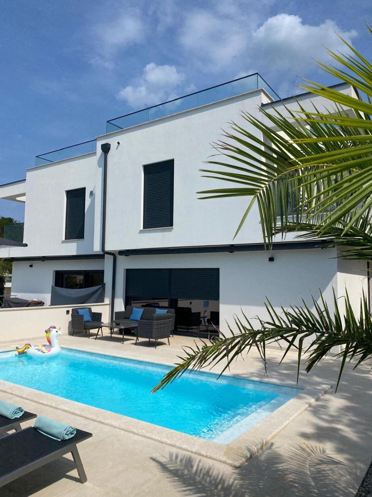 Villa Lujo Porec Funtana Extérieur photo